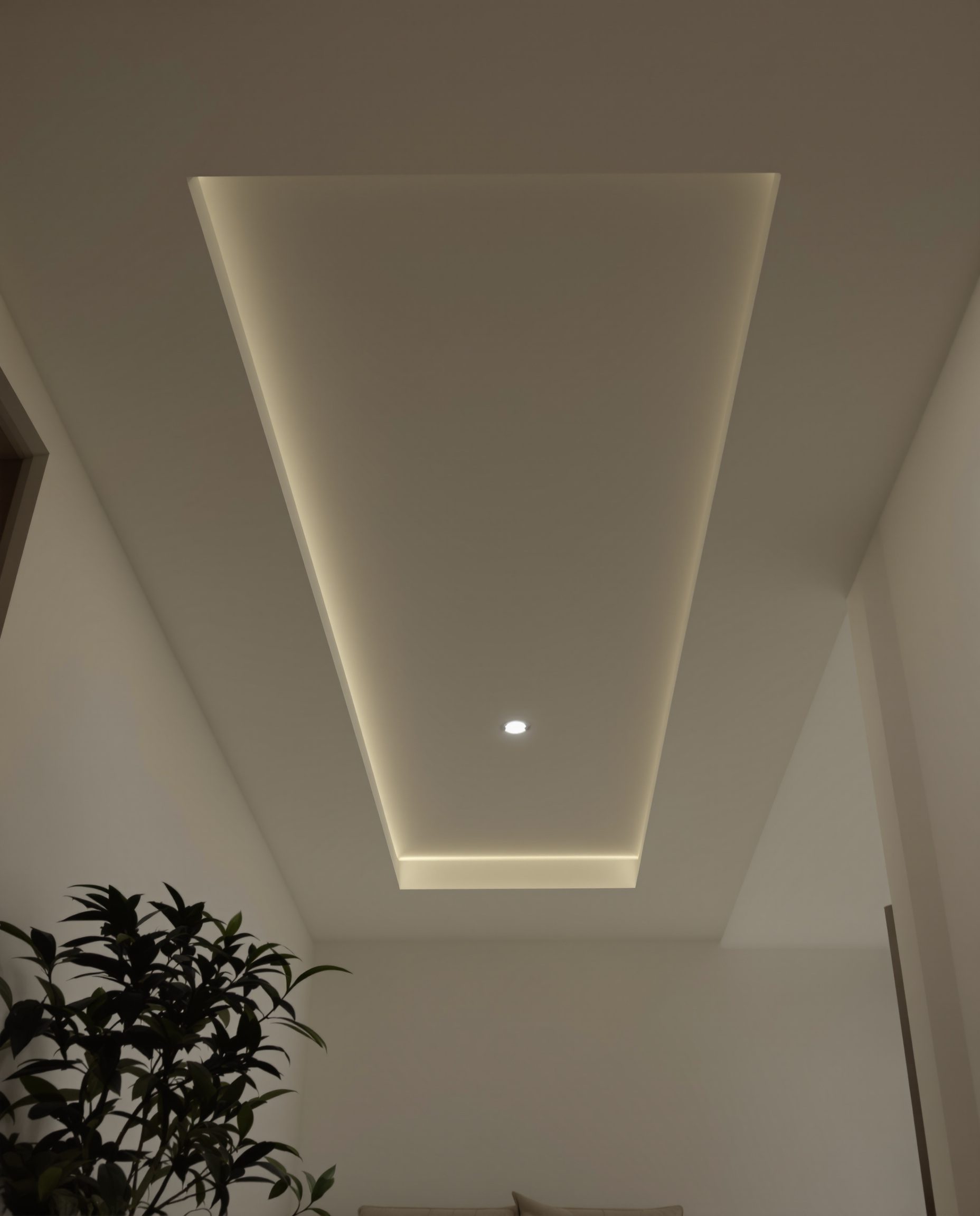 Minimal Linear Profile Ceiling — White Modern